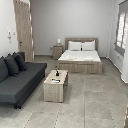Modern City Center Studio Saripolou Limassol Exteriör bild